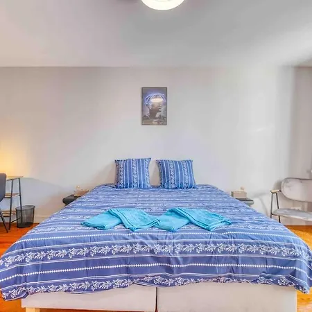 Villa Saint-mard - King Size Bed - 10min Aeroport Cdg 25min Paris By Train