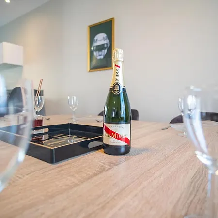 Villa Saint-mard - King Size Bed - 10min Aeroport Cdg 25min Paris By Train